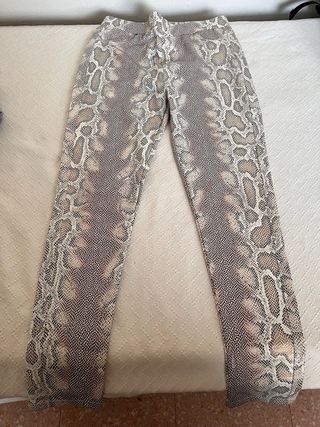 Leggings efecto serpiente cintura alta
