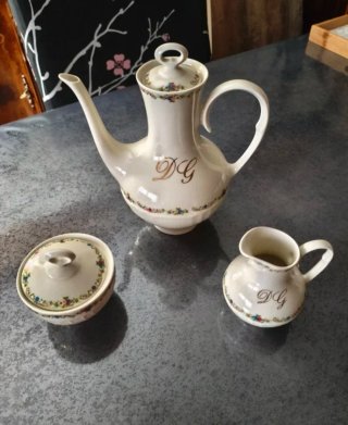 Juego de café de porcelana