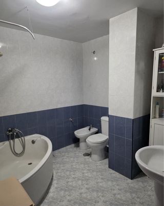Piso de 3 habitaciones en caceres
