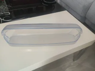 Cajón botellero frigorífico Indesit