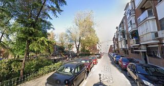 Local comercial en venta en Los Rosales en Madrid