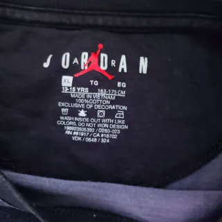 T-shirt Jordan Tg. XL 13-15 anni