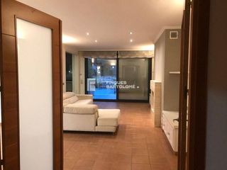 Casa adosada en alquiler en Poblenou - L'Olivar Gran en Figueres