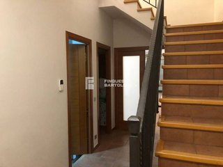 Casa adosada en alquiler en Poblenou - L'Olivar Gran en Figueres