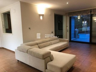 Casa adosada en alquiler en Poblenou - L'Olivar Gran en Figueres