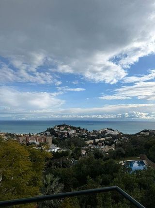 Dúplex en alquiler en Cerrado Calderón - El Morlaco en Málaga