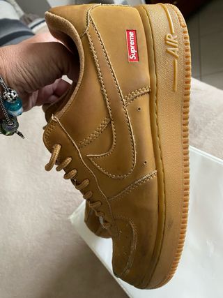 Nike Air Force 1 Low SP x Supreme