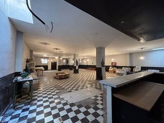 Local comercial en venta en Este en Castellón de la Plana