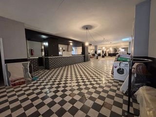 Local comercial en venta en Este en Castellón de la Plana