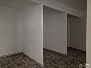 Local comercial en alquiler en Lucena