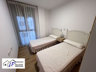 Piso en alquiler en Ciudad Jardín - Tagarete - El Zapillo en Almería