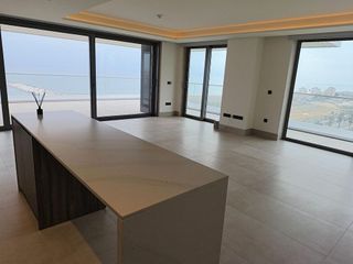 Piso en alquiler en Martín Carpena - Torre del Río en Málaga