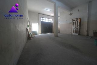 Local comercial en alquiler en San Antonio en Ávila