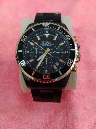 Reloj Biden Negro y Dorado