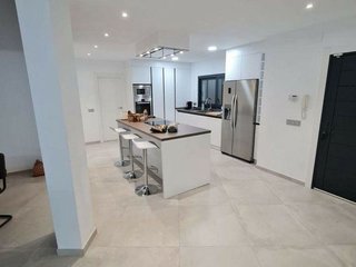 Chalet en alquiler en Elviria en Marbella