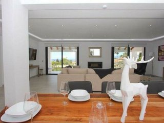 Chalet en alquiler en Elviria en Marbella