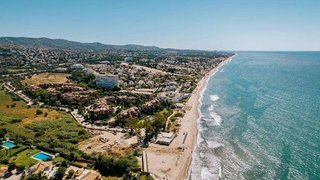 Chalet en alquiler en Elviria en Marbella