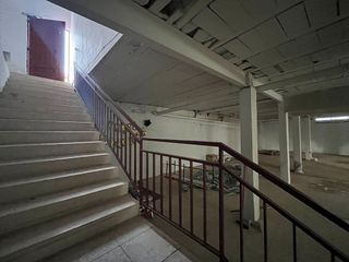 Local comercial en alquiler en Montserrat - Parque Empresarial en San Fernando de Henares