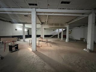 Local comercial en alquiler en Montserrat - Parque Empresarial en San Fernando de Henares