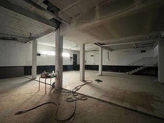 Local comercial en alquiler en Montserrat - Parque Empresarial en San Fernando de Henares