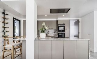 Chalet en alquiler en Los Naranjos - Las Brisas en Marbella