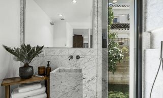 Chalet en alquiler en Los Naranjos - Las Brisas en Marbella