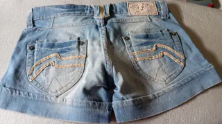 Shorts vaqueros Stradivarius Talla 36