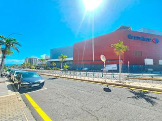Local comercial en venta en Los Llanos en Santa Cruz de Tenerife