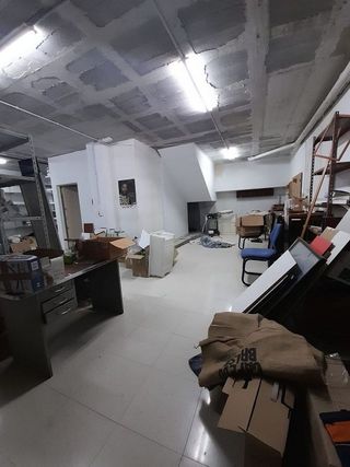 Local comercial en venta en Gamarra - La Trinidad en Málaga