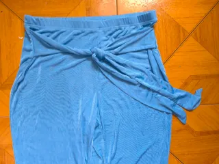 Pantalones campana azules