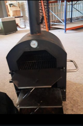 Horno de carbón para exterior
