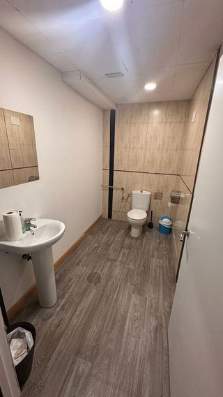 Local comercial en venta en Parque Lisboa - La Paz en Alcorcón