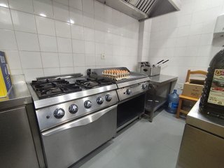 Local comercial en venta en El Bajondillo en Torremolinos