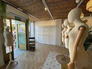 Local comercial en venta en Las Salinas en Roquetas de Mar