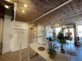 Local comercial en venta en Las Salinas en Roquetas de Mar