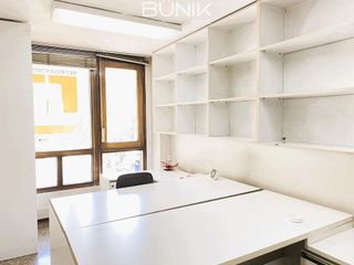 Oficina en alquiler en Les Tres Torres en Barcelona