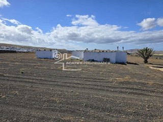 Terreno en venta en Villa de Teguise en Teguise
