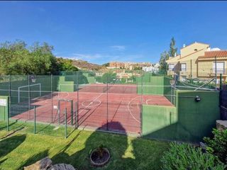 Casa pareada en alquiler en Calahonda en Mijas