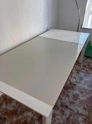 Mesa de salón extensible cristal y metal