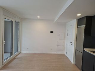 Piso en alquiler en Ensanche de Vallecas - Valdecarros en Madrid