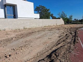 Terreno en venta en Sanlúcar la Mayor
