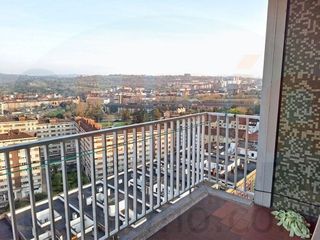 Piso en alquiler en Milán - Pumarín - Teatinos en Oviedo