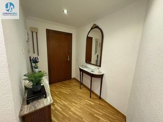 Piso en alquiler en Centro en Alicante