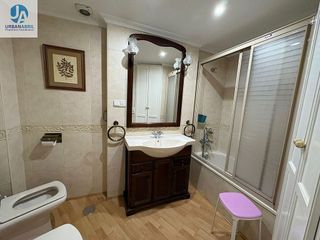 Piso en alquiler en Centro en Alicante