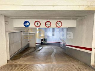 Garaje en venta en Centre en Sabadell