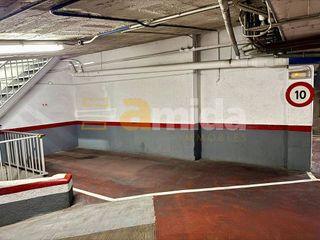 Garaje en venta en Centre en Sabadell