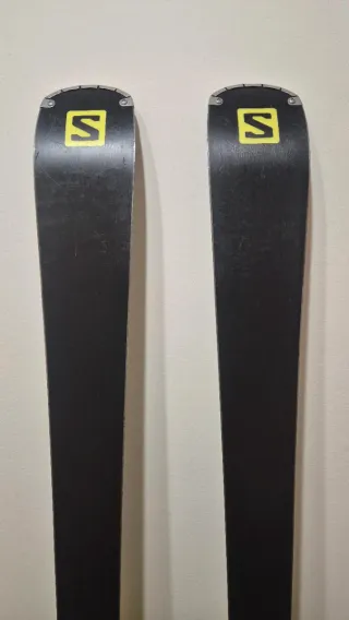 Sci Salomon X-Max 10 con attacchi