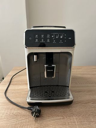 Cafetera Philips LatteGo Automática