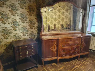 Mueble de comedor vintage