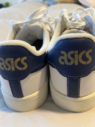 Zapatillas Asics Blancas y Azules